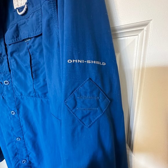 Men's Blue Columbia Omni Shield Shirt - Picture 3 of 3